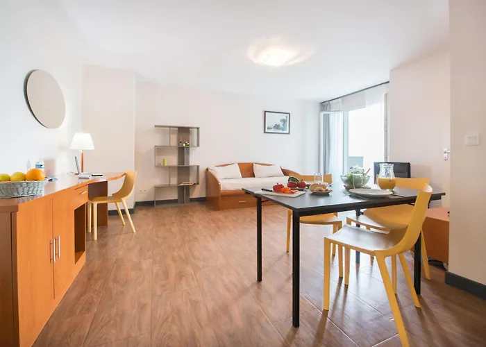 Comfort Aparthotel Saint-Nazaire Les Portes De L Ocean